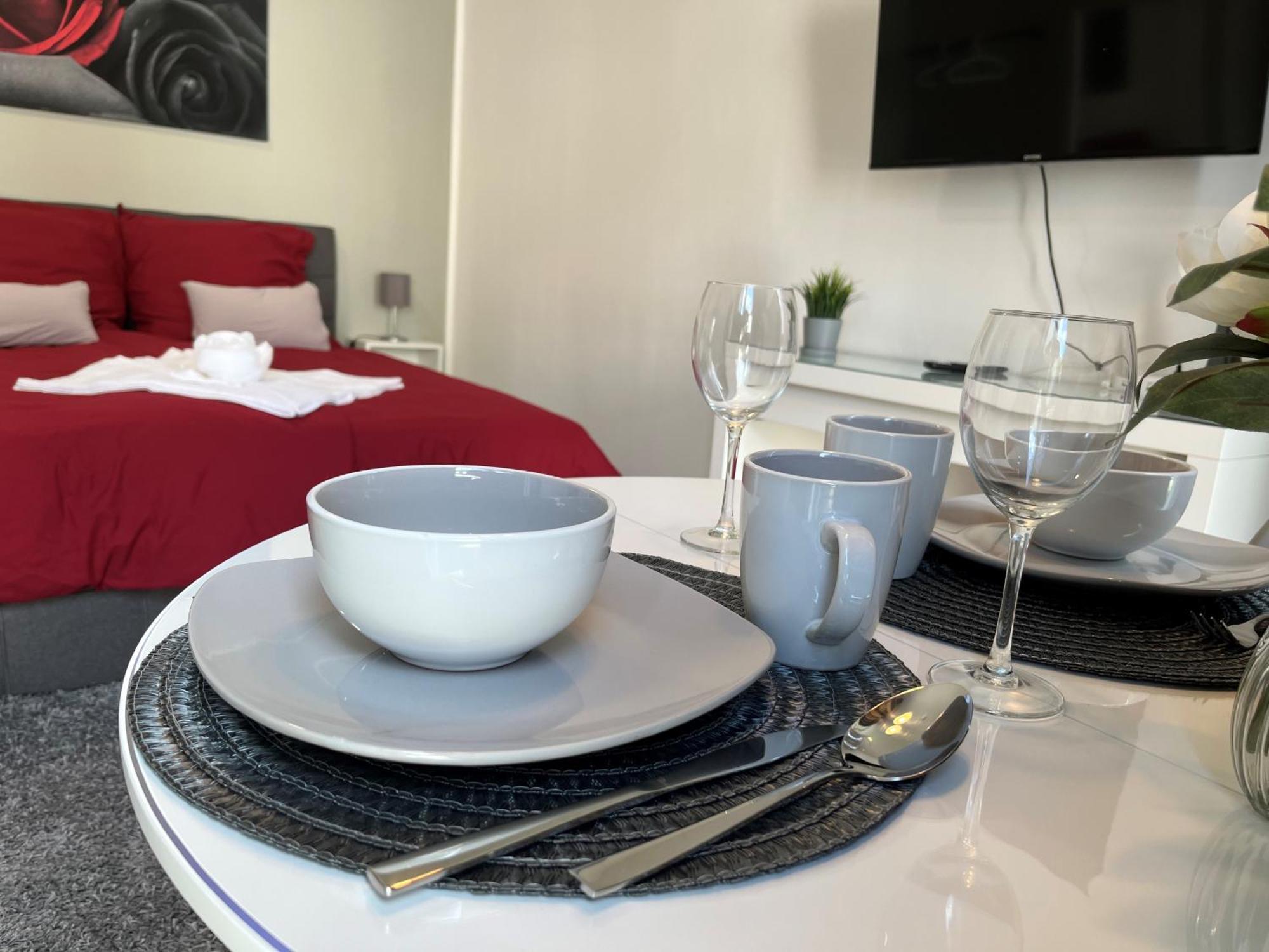 Studio Am Waldschloesschen Mit Kueche Und Netflix Dresda Esterno foto